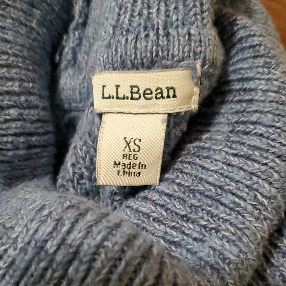 L.L. Bean Soft Heathered Blue Turtleneck Sweater - Picture 2 of 5